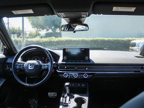 Used 2022 Honda Civic Sport image 16
