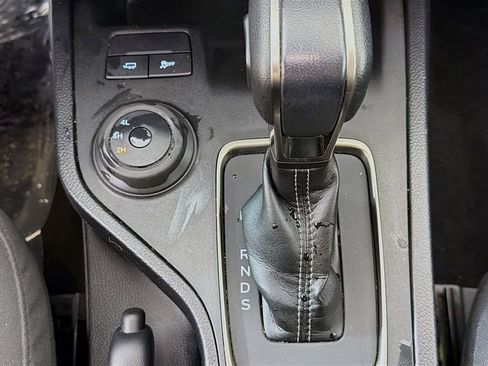 Used 2022 Ford Ranger XLT w/ Equipment Group 301A Mid image 32