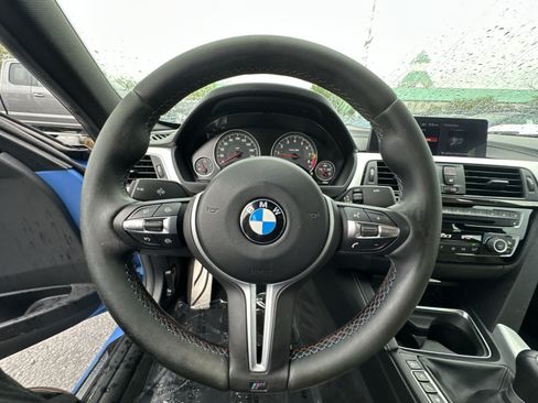 Used 2018 BMW M3 RWD image 24