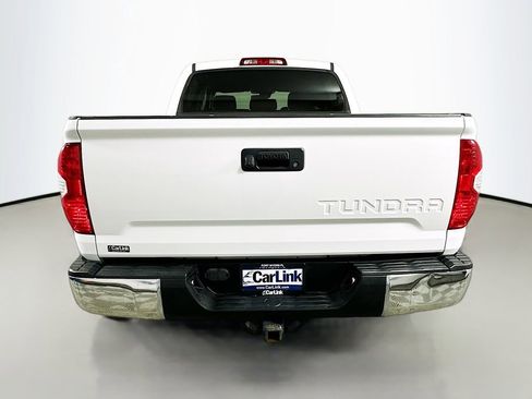 Used 2018 Toyota Tundra SR5 w/ SR5 Upgrade Package image 7