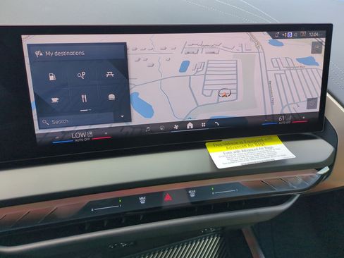 Used 2025 BMW X3 xDrive30i w/ Premium Package image 22