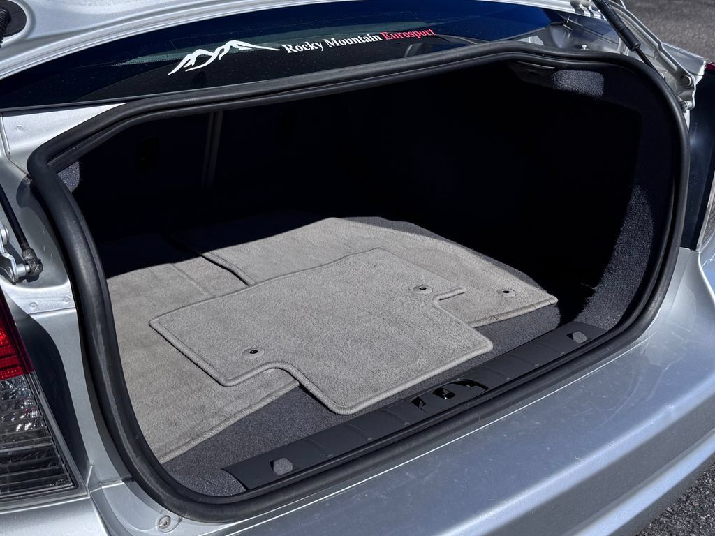 Used 2008 Volvo S40 2.4i FWD image 13