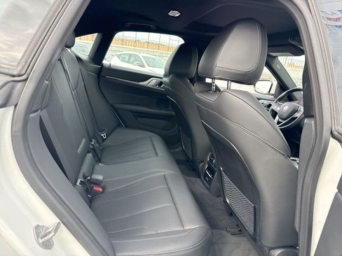 Used 2024 BMW i4 xDrive40i image 27