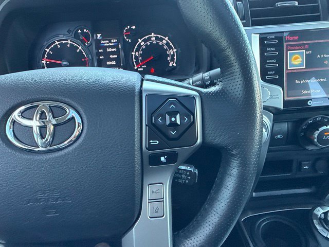 Used 2024 Toyota 4Runner SR5 Premium w/ Moonroof Package AWD/4WD image 24