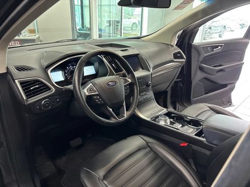 Used 2020 Ford Edge SEL AWD/4WD image 16
