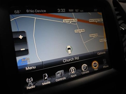Used 2016 Jeep Cherokee Limited FWD image 22