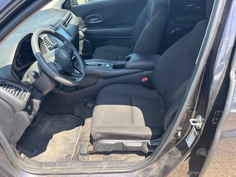 Used 2017 Honda HR-V EX image 5