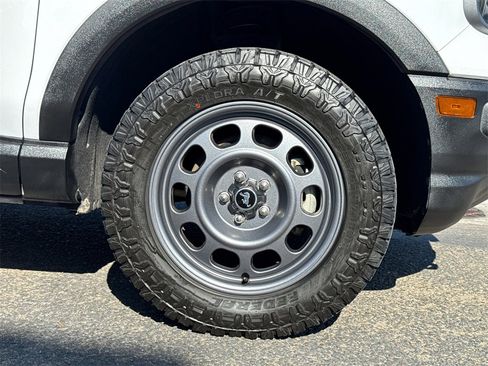 Used 2021 Ford Bronco Sport Badlands image 7