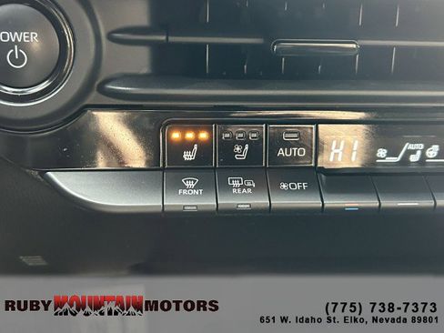 Used 2025 Toyota Crown Signia image 14