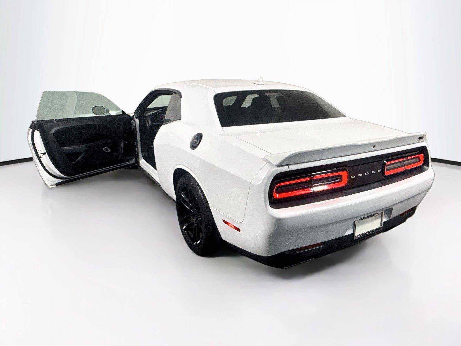 Used 2022 Dodge Challenger R/T w/ Plus Package RWD image 38