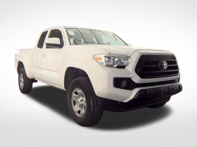 Used 2023 Toyota Tacoma SR w/ SR Convenience Package RWD image 3