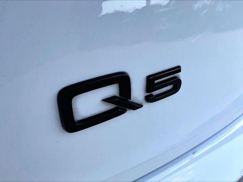 Used 2024 Audi Q5 2.0T Prestige AWD/4WD image 33