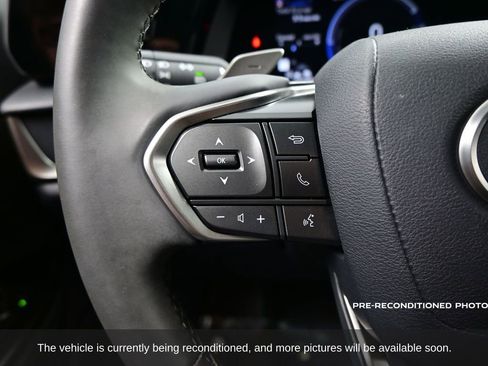 Used 2024 Lexus RZ 300e Premium image 25