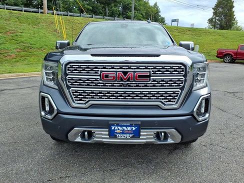 Used 2019 GMC Sierra 1500 Denali w/ Denali Ultimate Package AWD/4WD image 8