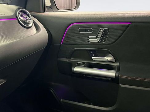 Certified 2023 Mercedes-Benz GLA 250 4MATIC image 35