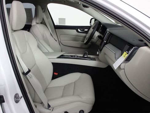 New 2025 Volvo XC60 T8 Plus w/ Protection Package Premier image 10