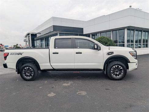 Used 2021 Nissan Titan PRO-4X w/ Off Road Protection Package image 3