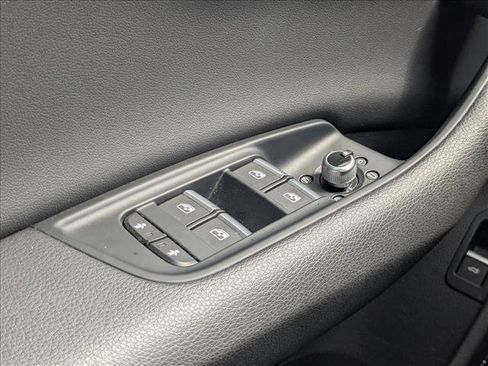 Used 2020 Audi Q7 3.0T Premium Plus w/ Premium Plus Package image 13