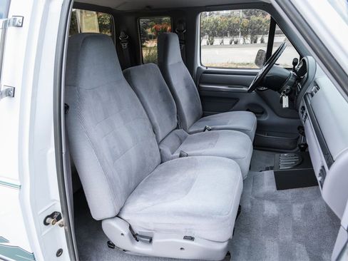 Used 1996 Ford F250 4x4 SuperCab image 37