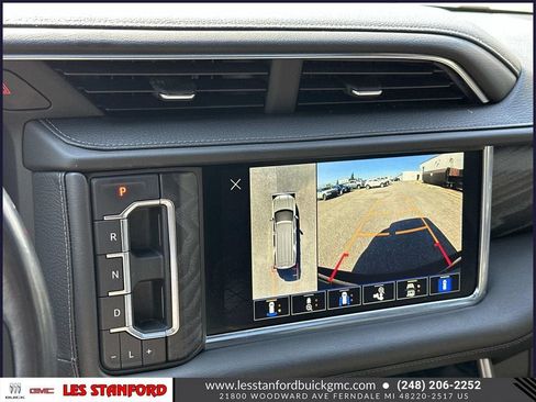 Used 2022 GMC Yukon XL Denali AWD/4WD image 31