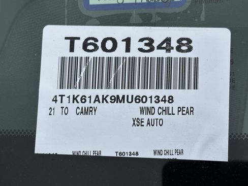 Used 2021 Toyota Camry XSE w/ Navigation Package FWD image 14
