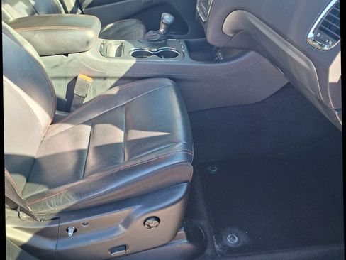 Used 2018 Dodge Durango GT image 12