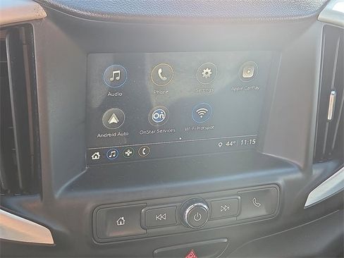 Used 2018 GMC Terrain SLE image 17