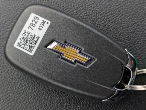 New 2026 Chevrolet Trax LT image 23