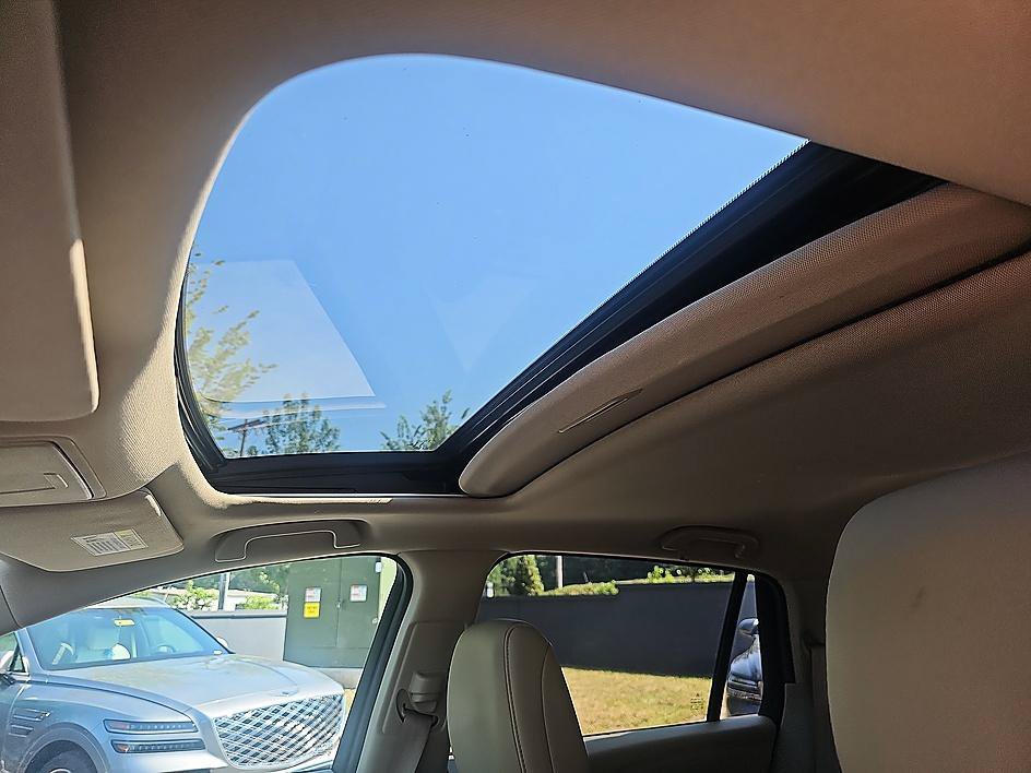 Used 2018 Acura RDX w/ Advance Package FWD image 25