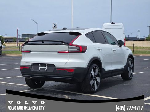 Certified 2023 Volvo C40 P8 Recharge Ultimate w/ Protection Package Premier AWD/4WD image 5