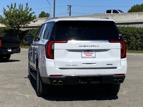 Used 2025 GMC Yukon XL Denali image 41