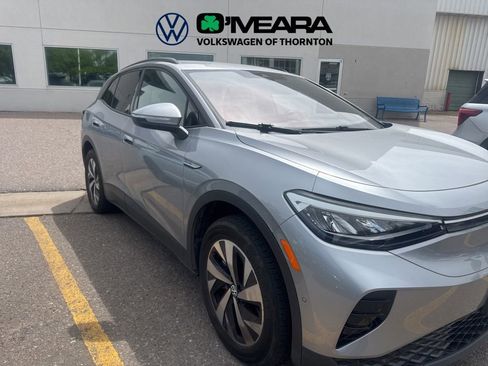 Used 2023 Volkswagen ID.4 Pro AWD/4WD image 2