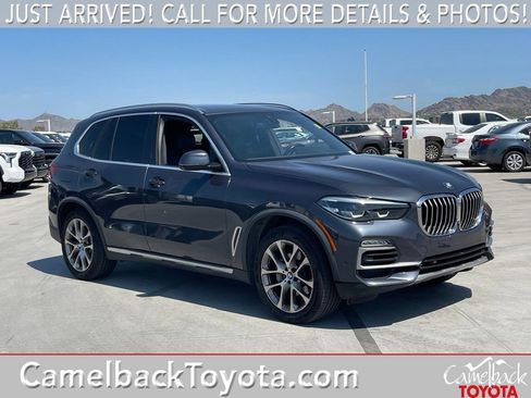 Used 2019 BMW X5 xDrive40i w/ Premium Package 2 AWD/4WD image 1