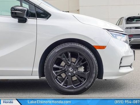 Certified 2024 Honda Odyssey Sport image 7