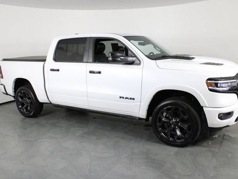 Used 2024 RAM 1500 Limited AWD/4WD image 11