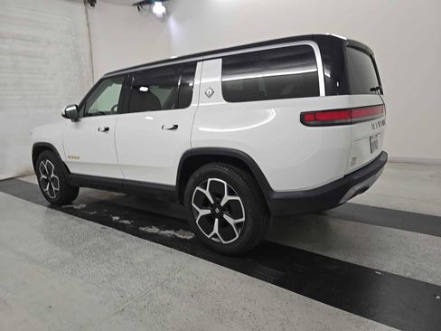 Used 2024 Rivian R1S Adventure AWD/4WD image 10