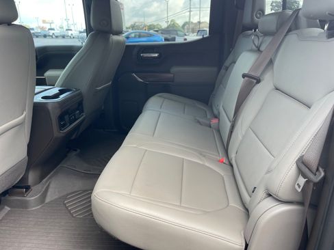 Used 2020 Chevrolet Silverado 1500 LT Trail Boss AWD/4WD image 13