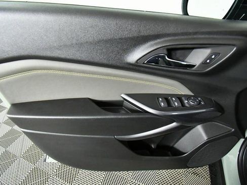 New 2026 Chevrolet Trax ACTIV FWD image 21