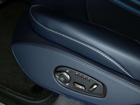 New 2026 Aston Martin DBX 707 image 18