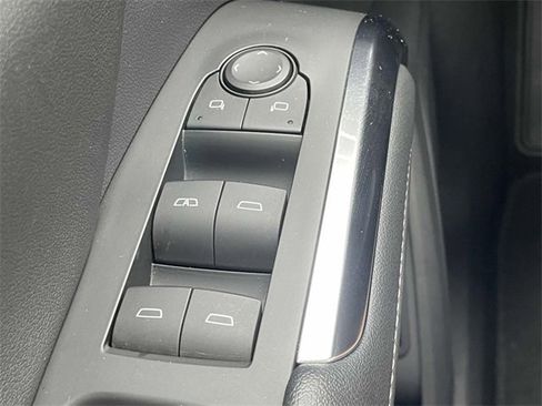 Certified 2024 Chevrolet Traverse LT image 25