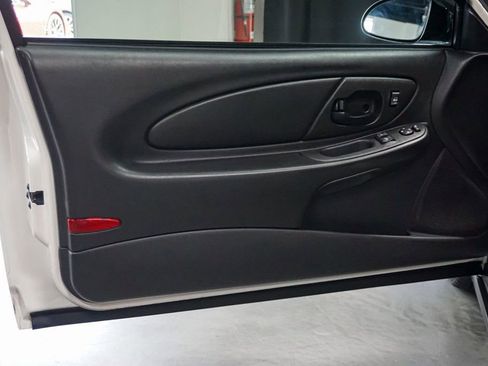 Used 2004 Chevrolet Monte Carlo LS w/ Preferred Equipment Group image 18