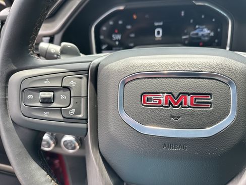 Used 2025 GMC Sierra 1500 AT4 w/ AT4 Premium Package AWD/4WD image 26