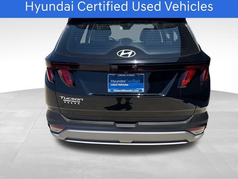 Used 2025 Hyundai Tucson SE FWD image 4