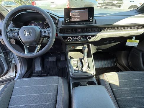 Used 2023 Honda CR-V Sport image 18