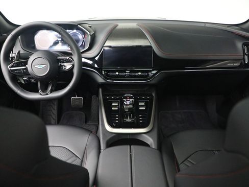 New 2026 Aston Martin DBX S image 17