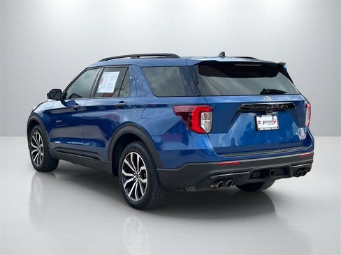 Used 2022 Ford Explorer ST image 7