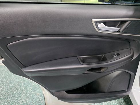 Used 2024 Ford Edge SEL image 20