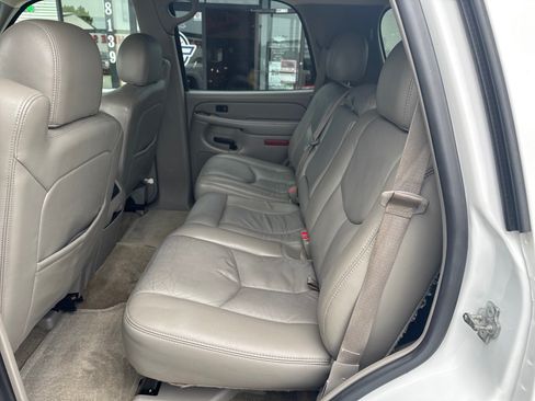 Used 2006 Chevrolet Tahoe LT w/ LT Preferred Equipment Group AWD/4WD image 8