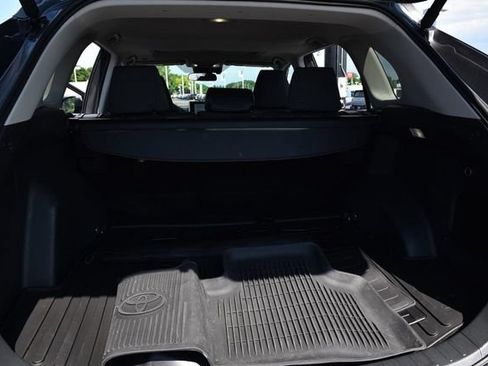 Used 2025 Toyota RAV4 XLE w/ Convenience Package AWD/4WD image 25