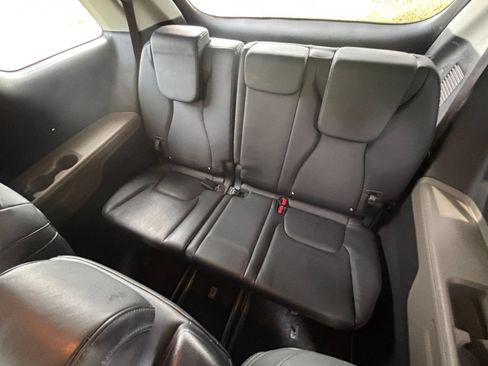 Used 2026 Kia Carnival FWD image 31